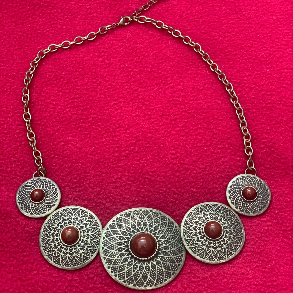Necklace - Picture 3 of 3
